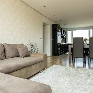 Apartman Martonfalvi Penthouse W Jacuzzi, Debrecen